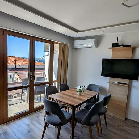 Apartment Deva Балчик Екстериор снимка