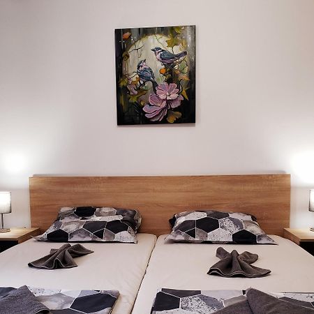 Apartment Deva Балчик Екстериор снимка