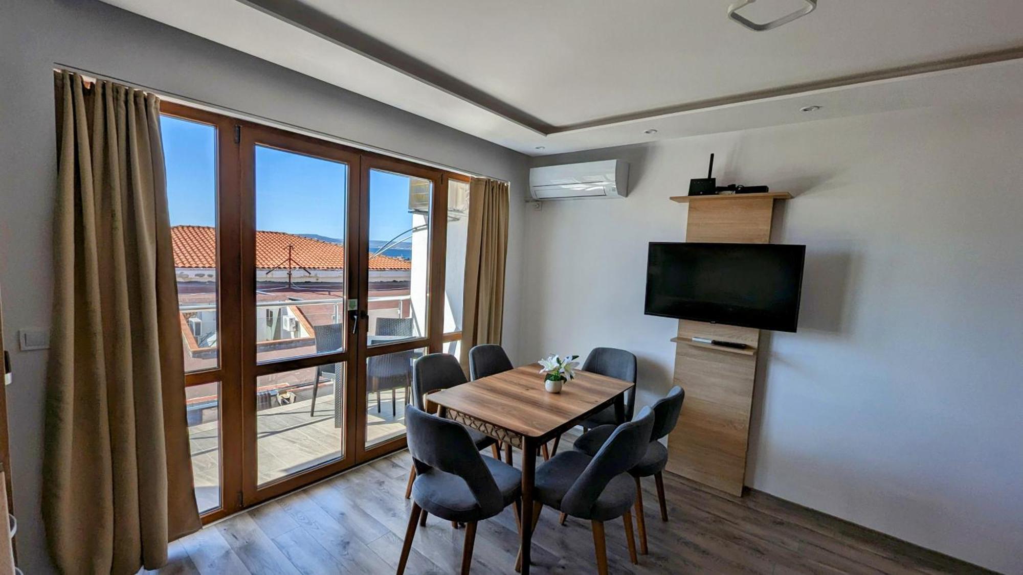 Apartment Deva Балчик Екстериор снимка